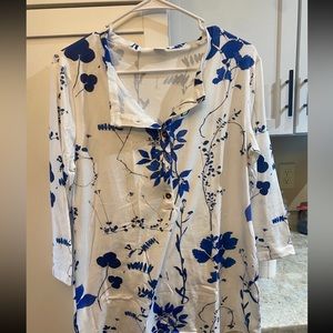 Women’s Blouse